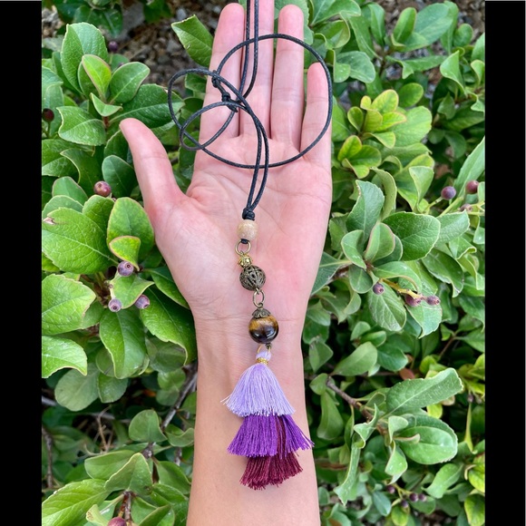 Tiger’s eye Necklaces - Picture 6 of 11